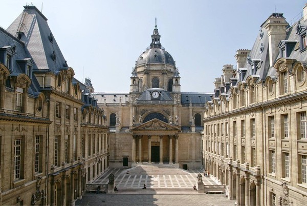 Une journée dans le quartier de la Sorbonne  ...