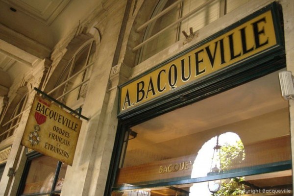 Boutique Bacqueville   ...  l'Art de frapper les médailles !