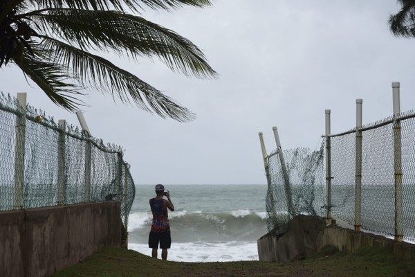 Les Antilles dévastées par l'ouragan Irma : 9 morts !