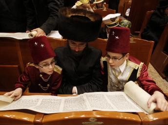 La fête de Pourim  ... Chez nos Ami(e)s Juif(ve)s !