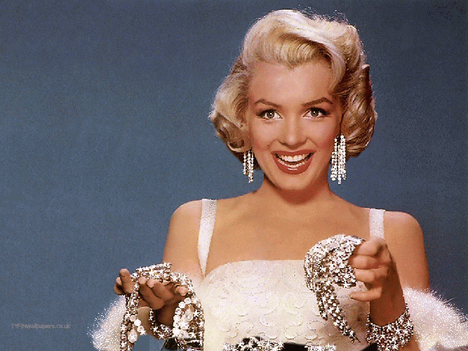 Comme Marilyn ... aimez-vous les bijoux !
