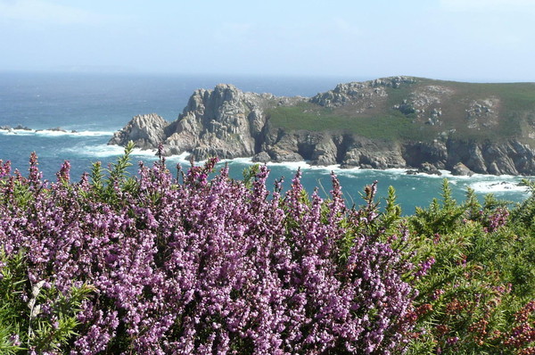 Images  ...  La Pointe du Raz  !