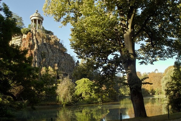 Petite histoire des Buttes-Chaumont   ...