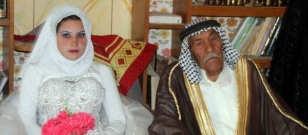 Un Irakien de 92 ans épouse ... une fille de 22 ans !