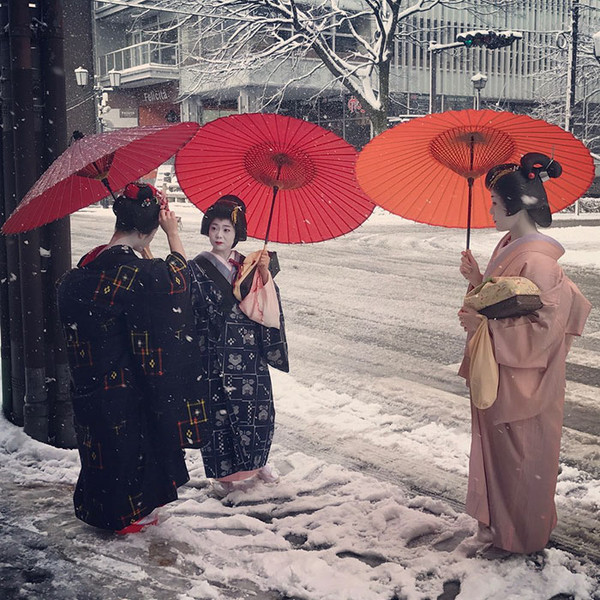 Japon  ...   La beauté de  Kyoto sous la neige  !