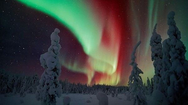 Aurores Boréales   ...   sur la Finlande !