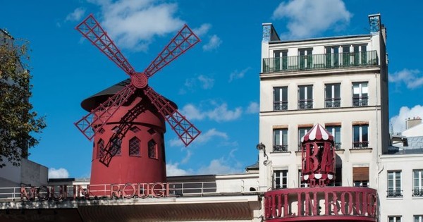 Moulin Rouge: Le Cabaret le plus célèbre de Paris ...