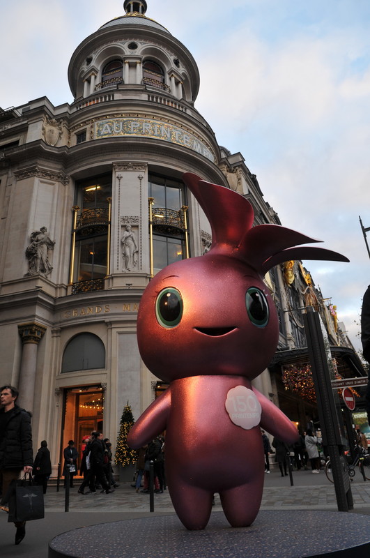 Illuminations de Noël à Paris  "Printemps Haussmann" !