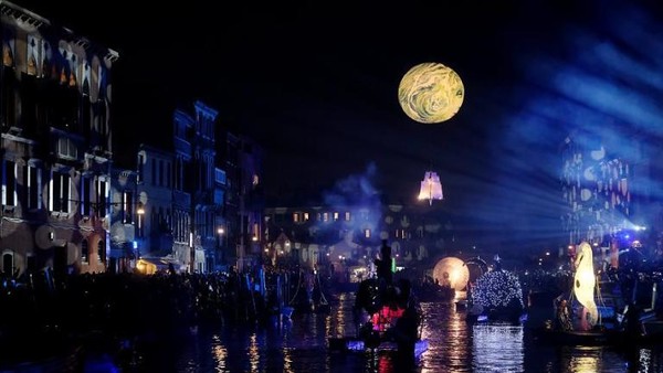  « La faute de la lune » au carnaval de Venise 2019 ...