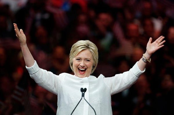 Hillary Clinton est officiellement la candidate démocrate !
