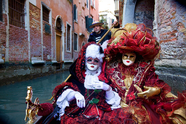 Le carnaval de Venise    ...   quelques  images  !