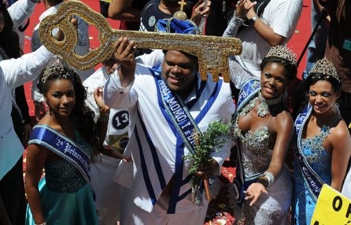 Le Carnaval de Rio  ...  C'est l'ouverture officielle !