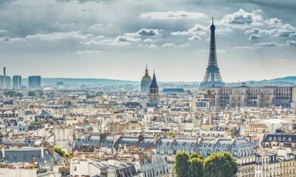 La Tour Eiffel fête ses 130 ans aujourd’hui   ...