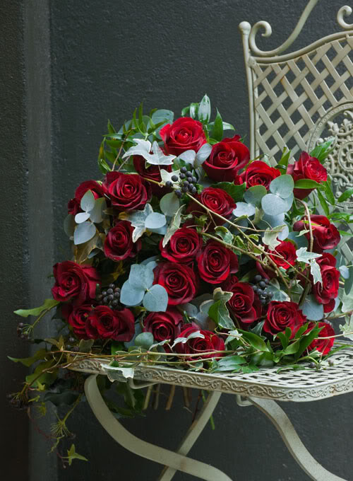 Bon dimanche à vous   ...   avec de jolies roses !