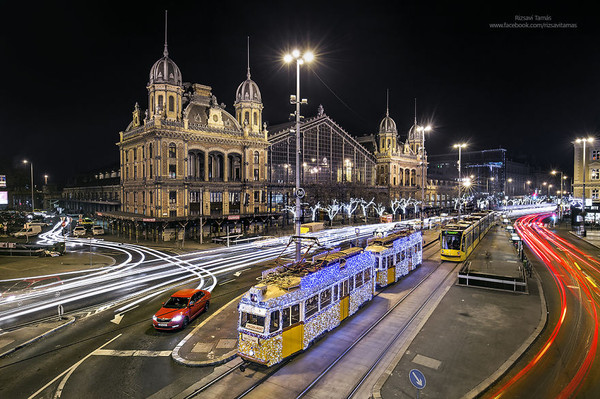 Illuminations de Noël  à Budapest    ...