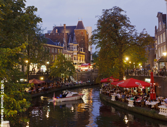 La ville d' Utrecht   ...   Aux Pays-Bas  !