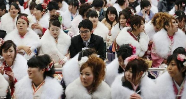 La Fête de la Majorité  ...  Tradition Japonaise !