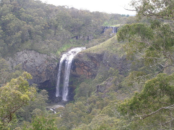 Cascade Ebor Falls, Parc national,  Australie ...