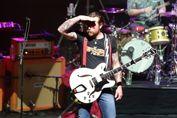 Eagles of Death Metal  :  Un concert chargé en émotion !