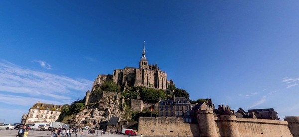 Polémique : drapeau breton au Mont St Michel  ...