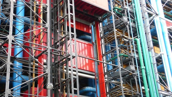 Visiter le Centre Pompidou sans touriste, c’est possible !