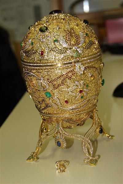 Dérobé en 2009 ... un Oeuf Fabergé retrouvé en Savoie !