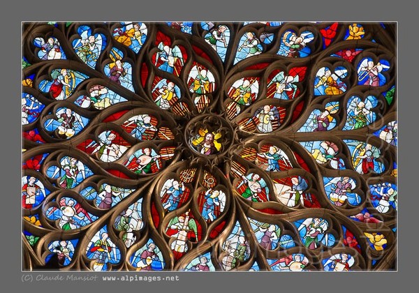 Vitrail de la Cathédrale Saint-Etienne   ...  à Sens !