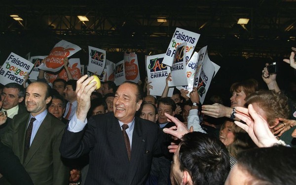 Obsèques de Jacques Chirac  ...  hommage national !  