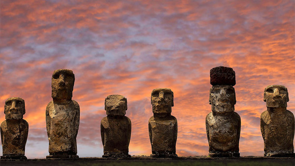 Mystérieuses statues sur l’île de Pâques  ...