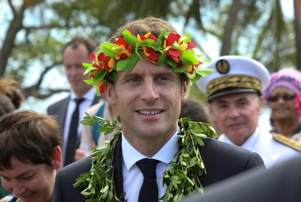 E. Macron  : journée sensible en Nouvelle-Calédonie ...