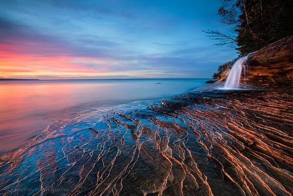 Coucher de soleil sur le Lac Supérieur du Michigan !