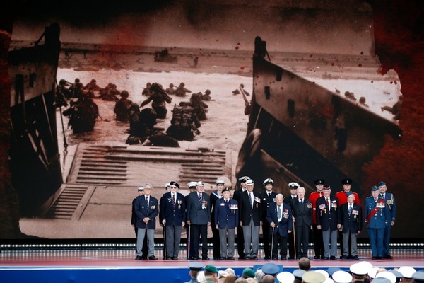 Célébrations du 5 juin   ...  en Angleterre  !