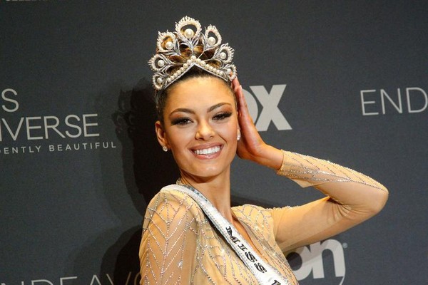La Sud-Africaine Demi-Leigh Nel-Peters : Miss Univers !