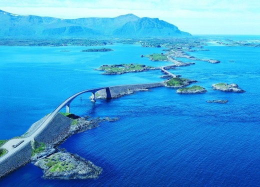 La route Atlantique de Norvège   ...