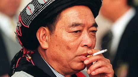 En Chine, des fumeurs sont payés pour fumer ...