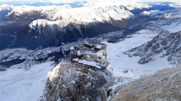 Mont-Blanc  ...  Nouveau drame :  mort de trois alpinistes !