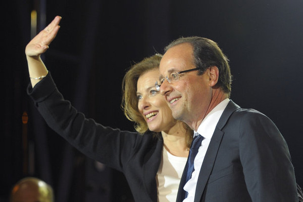 F. Hollande annonce sa rupture  ...  avec V. Trierweiler !