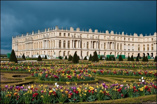 Le Château de Versailles ...