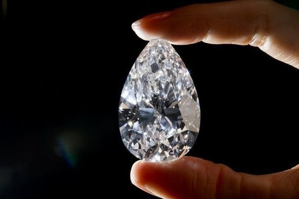 Le plus gros diamant du monde  ... ça fait rêver !