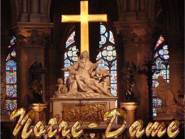 Cathédrale Notre-Dame de Paris : vue de l'intérieur ! 