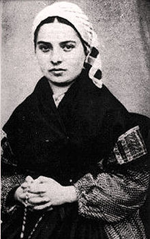 Apparitions de la Vierge ... à Bernadette Soubirous !