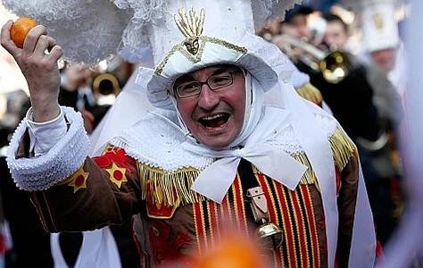 Le carnaval de Binche  ... chez nos Amis Belges !