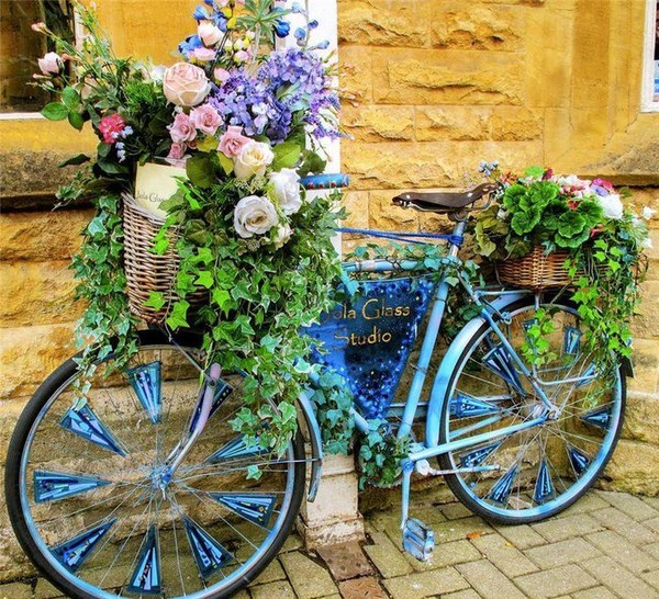 Le Vélo sur la Route du Bonheur ... par B. Drevet !