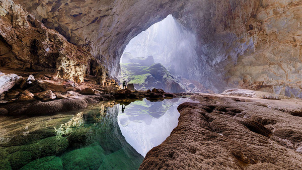 Hang Son Doong : plus grande grotte du monde !