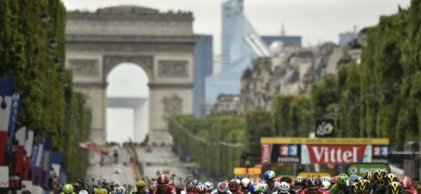 TOUR DE FRANCE  ...  dispositif de sécurité "renforcé" !