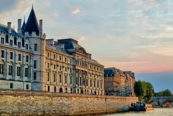 La petite histoire des quais de Seine ...