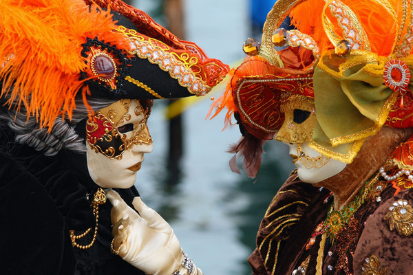 Carnaval de Venise   ...  " Le vol de l'Ange " ! 