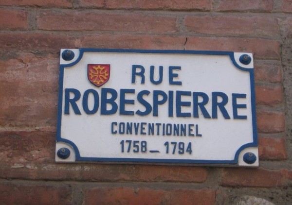 Pourquoi n’y a t-il pas de rue Robespierre à Paris ?