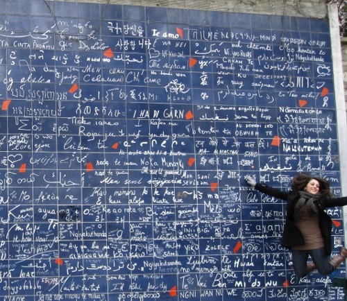 Le Mur des "Je t'Aime" à Montmartre  ...  Paris  !